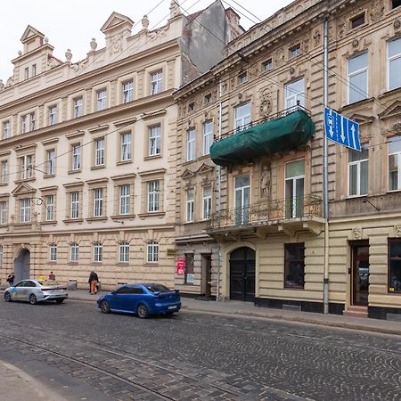 Royal Apartment On Franka 28 Lviv Kültér fotó